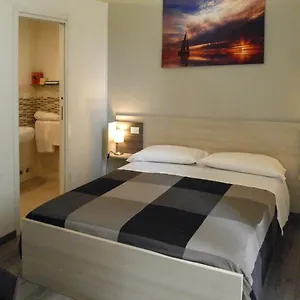 Il Trullo Modern , Brindisi Italië